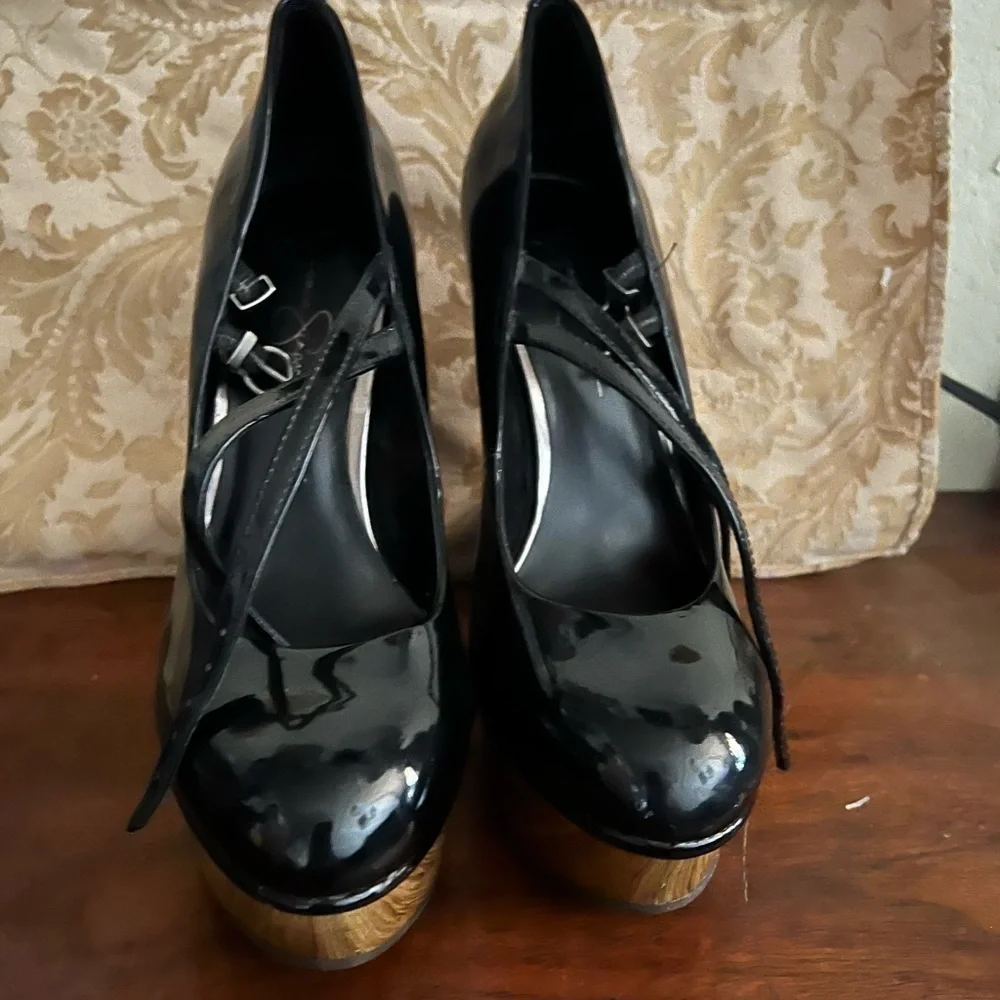 Jessica Simpson Black Patent Leather Platform Mary Jane Pumps Wooden Block Heel
